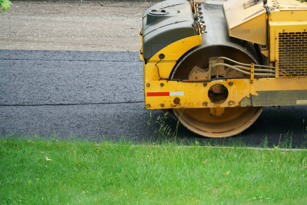Best Driveway Paving Contractor  in Highland Lakes, NJ